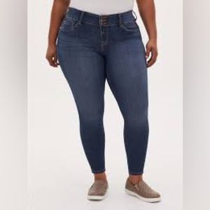 NWT Torrid High-rise Jeggings 28R